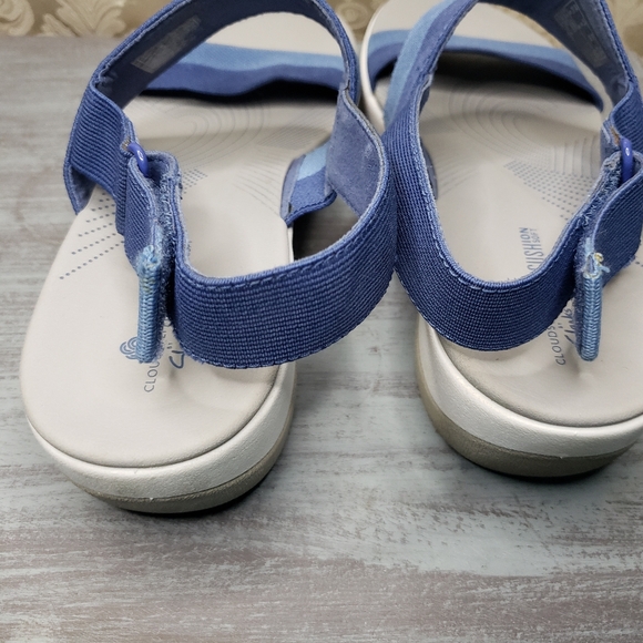 Cloudsteppers by Clarks Cushion Soft 2-tone blue Sandals Women's size 8. (sl2) - Picture 4 of 10